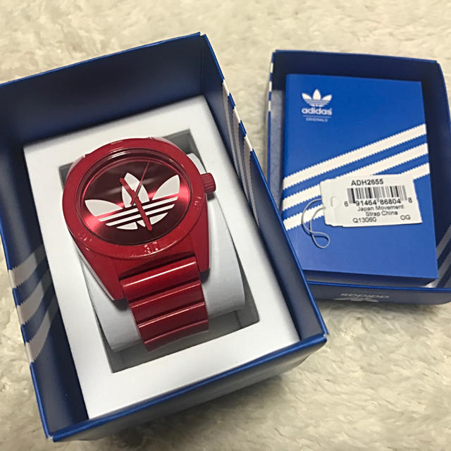 adidas(アディダス)のadidas 腕時計 (red) レディースのファッション小物(腕時計)の商品写真