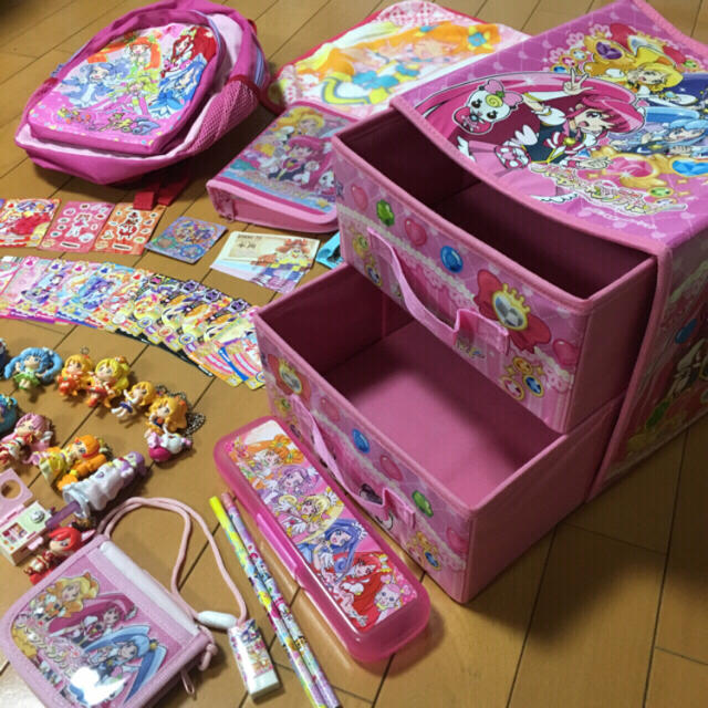 BANDAI(バンダイ)の☆masa1943様専用☆ プリキュア まとめ売り フィギュア リュック キッズ/ベビー/マタニティのおもちゃ(知育玩具)の商品写真