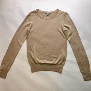 ユニクロ(UNIQLO)のニット クルーネック ベージュ UNIQLO(ニット/セーター)