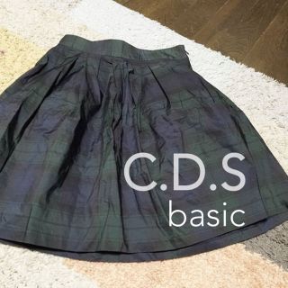 シーディーエスベーシック(C.D.S BASIC)の新品未使用 C.D.S(ひざ丈スカート)