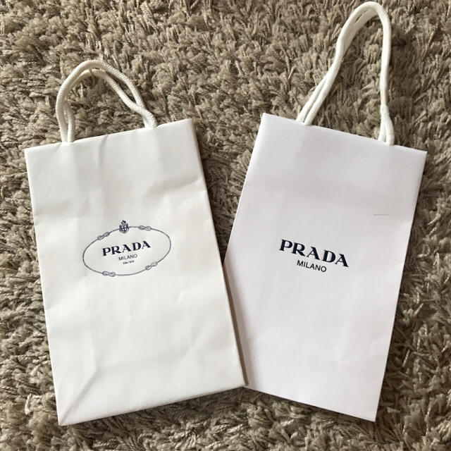 PRADA - PRADA ショッパーの通販 by 早い者勝ち♡Sshop｜プラダならラクマ