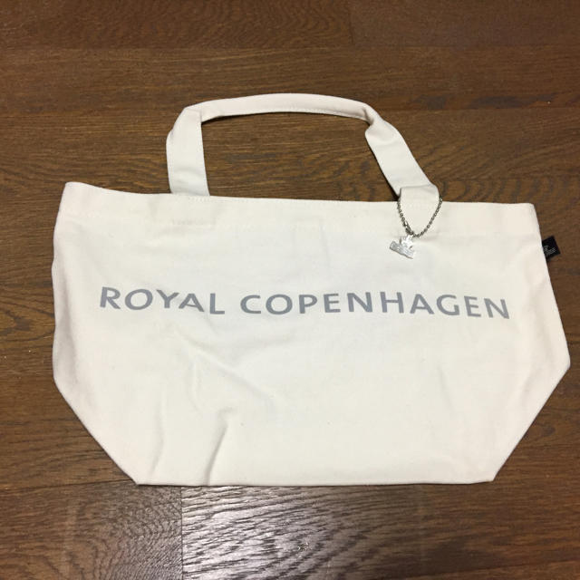 ROYAL COPENHAGEN(ロイヤルコペンハーゲン)のサブバッグ レディースのバッグ(エコバッグ)の商品写真