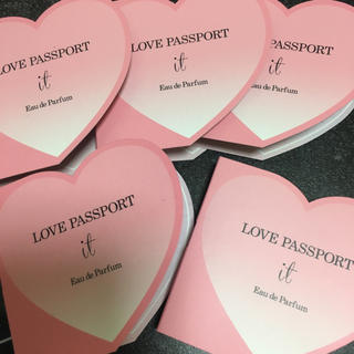ラブパスポート(Love Passport)のラブパスポート 新作 it オードパルフォム (香水(女性用))