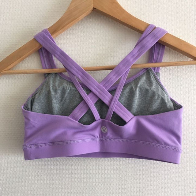 lululemon(ルルレモン)の*outlet* lululemon bra top size4 スポーツ/アウトドアのトレーニング/エクササイズ(ヨガ)の商品写真