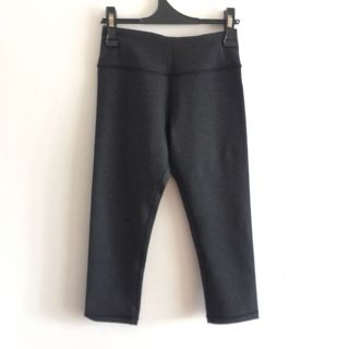 ルルレモン(lululemon)の*outlet* lululemon crop size4(その他)