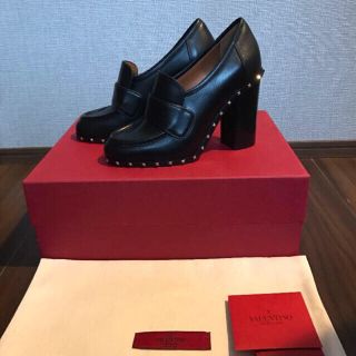 ヴァレンティノ(VALENTINO)の♡abu0202様専用♡(ローファー/革靴)