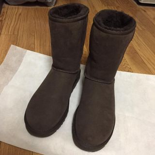 アグ(UGG)の【中古美品】Ugg アグ ムートンブーツ クラシックショート ダークブラウン(ブーツ)