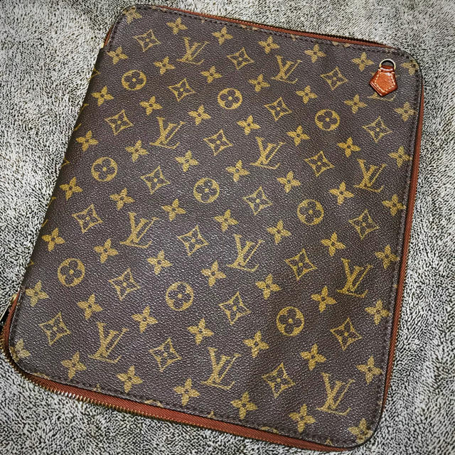 LOUIS VUITTON(ルイヴィトン)のLOUIS VUITTON· ヴィンテージ 書類·iPadケース/クラッチバッグ レディースのバッグ(クラッチバッグ)の商品写真