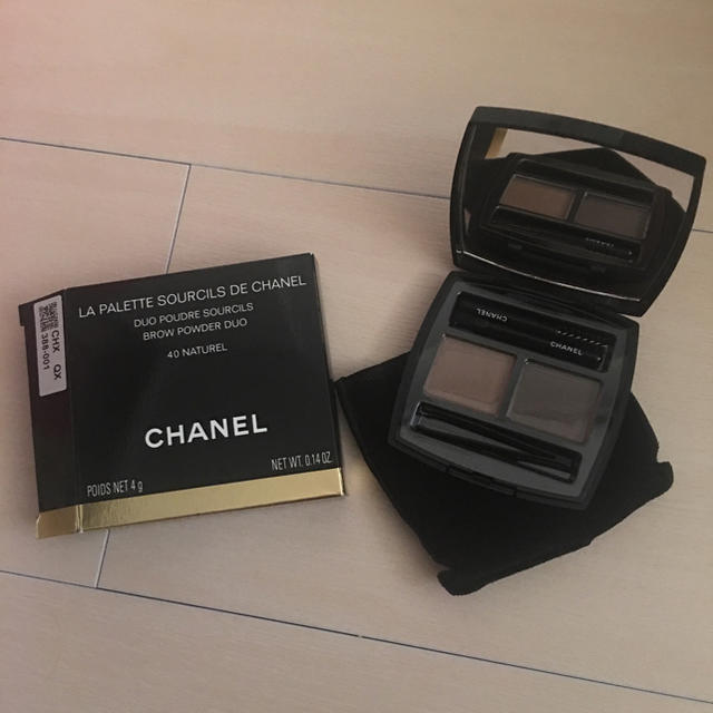 CHANEL(シャネル)のCHANEL アイブロウ 新品 コスメ/美容のベースメイク/化粧品(パウダーアイブロウ)の商品写真