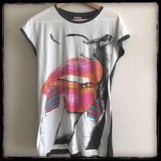 アナップ(ANAP)のリップデザインTシャツ♡(Tシャツ(半袖/袖なし))