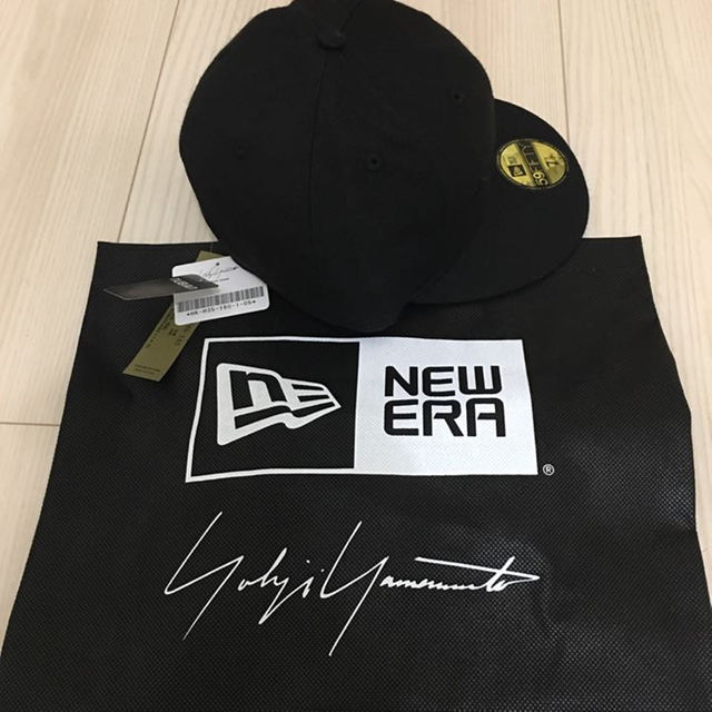 Yohji Yamamoto(ヨウジヤマモト)の新品 7 1/2 New Era Yohji Yamamoto 乃木坂 メンズの帽子(その他)の商品写真