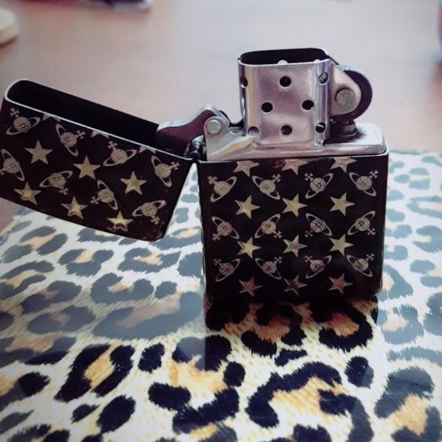 Vivienne Westwood(ヴィヴィアンウエストウッド)のVivienne Westwood★zippo メンズのファッション小物(タバコグッズ)の商品写真