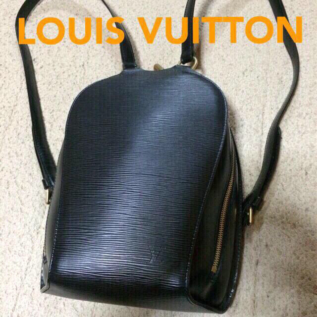 Louis Vuitton エピ　リュック