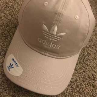 アディダス(adidas)の新品 新品未使用 アディダス 帽子 キャップ(キャップ)