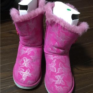 アグ(UGG)のキッズブーツ(ブーツ)