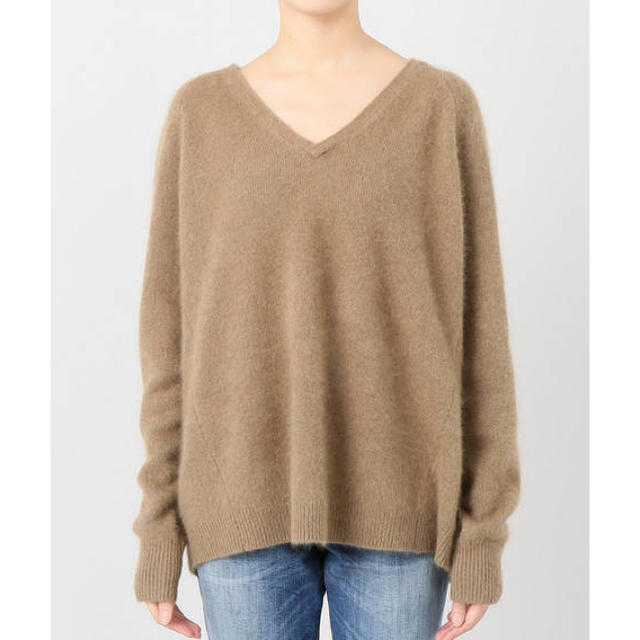 L'Appartement DEUXIEME CLASSE(アパルトモンドゥーズィエムクラス)の◆完売◆新品・未使用 アパルトモン MOHAIR Vネック KNIT◆ レディースのトップス(ニット/セーター)の商品写真