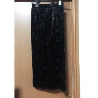 ジーユー(GU)のジーユーベロアスカート 800円(ひざ丈スカート)