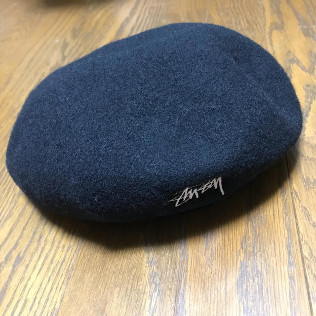 STUSSY(ステューシー)のStussy ベレー レディースの帽子(ハンチング/ベレー帽)の商品写真