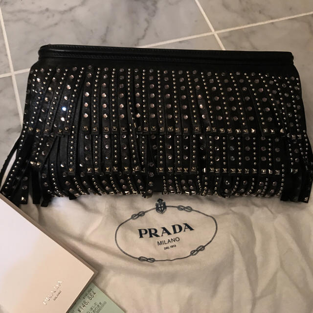 PRADAクラッチバッグ希少品