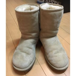 アグ(UGG)のUGG クラシックショートブーツ(ブーツ)