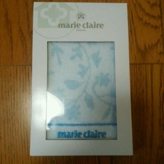 マリクレール(Marie Claire)のmarie claire　ハンドタオル　箱入り新品(タオル/バス用品)