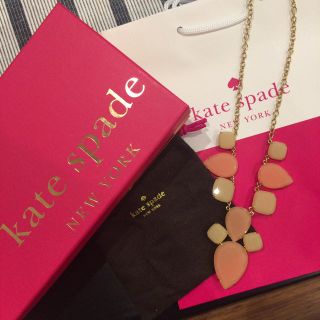 ケイトスペードニューヨーク(kate spade new york)のコメントで割引＆オマケ付✨新品 国内未入荷 ケイトスペード ネックレス(ネックレス)