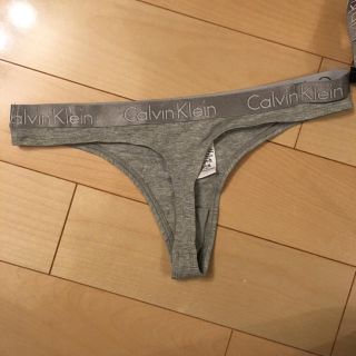 カルバンクライン(Calvin Klein)のCalvinKlein グレー(ショーツ)