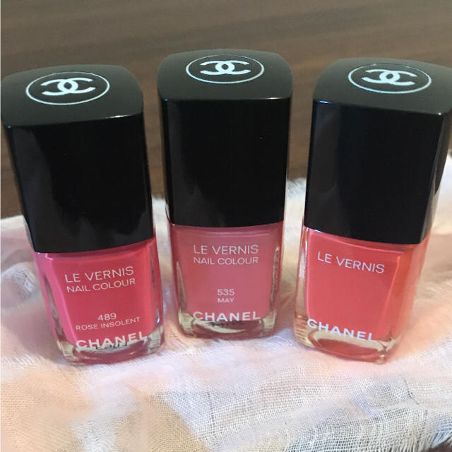 CHANEL(シャネル)のCHANEL ヴェルニ 3本セット コスメ/美容のネイル(マニキュア)の商品写真