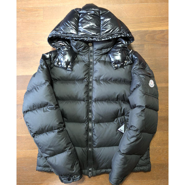 MONCLER(モンクレール)の正規 美品 モンクレール シェバリエ ダウン ジャケット size2 メンズのジャケット/アウター(ダウンジャケット)の商品写真