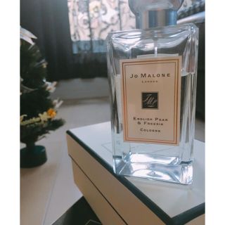 ジョーマローン(Jo Malone)の美品【Jo MALONE】イングリッシュ ペアー ＆ フリージア(香水(女性用))