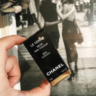 シャネル(CHANEL)の【新品】CHANEL ヴェルニ ネオン(マニキュア)