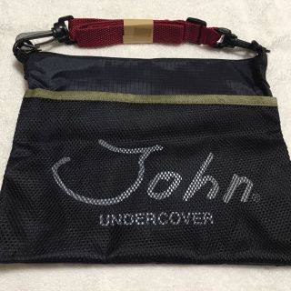 アンダーカバー(UNDERCOVER)のJohn undercover サコッシュバッグ(ショルダーバッグ)