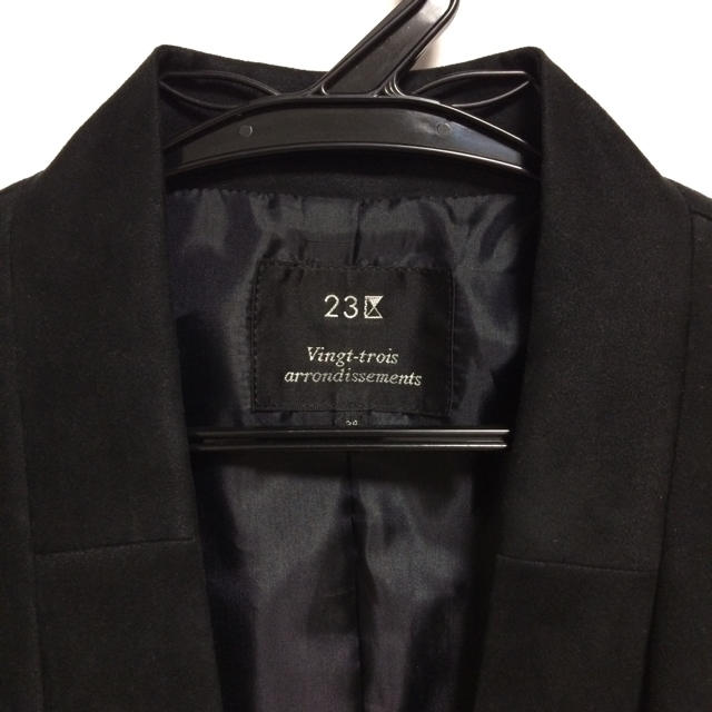 23区(ニジュウサンク)の美品 23区 ノーカラー ジャケット オフィス ブラック 38 スーツ レディースのジャケット/アウター(ノーカラージャケット)の商品写真