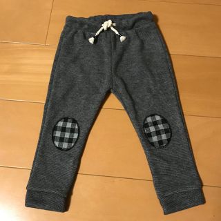 ザラキッズ(ZARA KIDS)の【新品】zarababy コントラストニーパッドパンツ(パンツ/スパッツ)