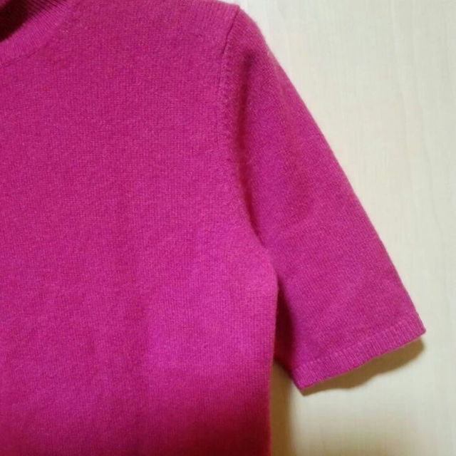 OFUON(オフオン)のofuon カシミヤ100% タートル半袖ニット レディースのトップス(ニット/セーター)の商品写真