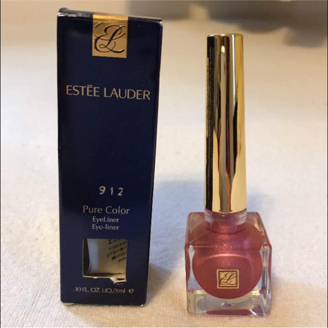 Estee Lauder(エスティローダー)のアリス様用  エスティローダー アイライナー  コスメ/美容のベースメイク/化粧品(アイライナー)の商品写真