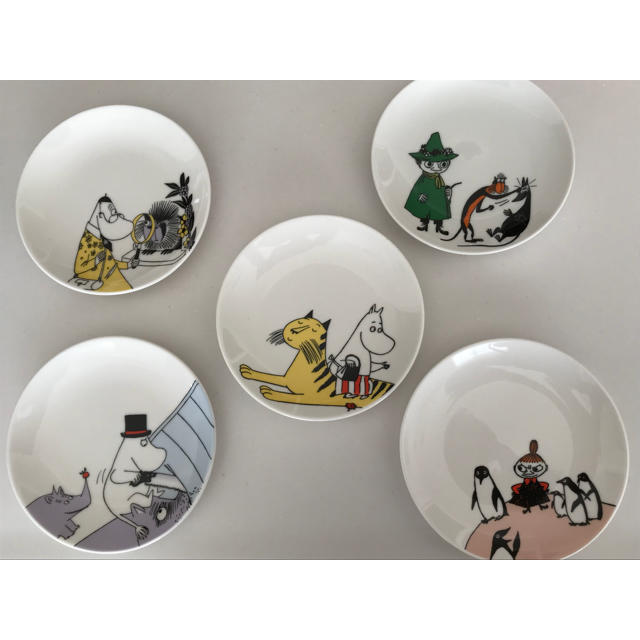 ムーミンの小皿 落ちつく ムーミンの小皿 落ちつく