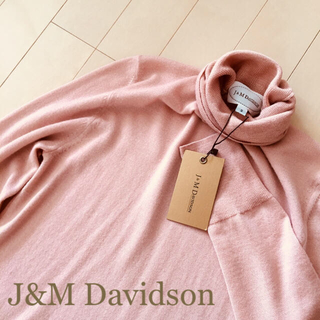 ジェイアンドエムデヴィッドソン(J&M DAVIDSON)のタグ付き新品、J&M Davidson ウール カシミヤ タートルネックニット(ニット/セーター)