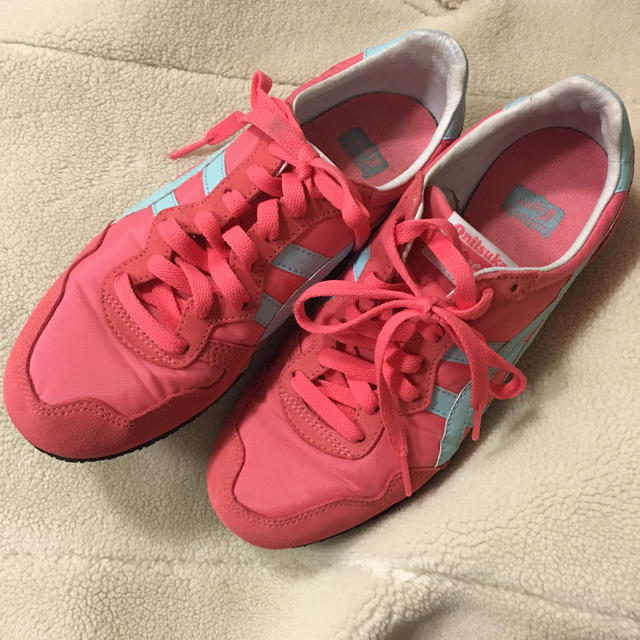 Onitsuka Tiger(オニツカタイガー)の値下げ ❤︎ オニツカタイガー ❤︎ マカロンカラー ピンク ❤︎ スニーカー レディースの靴/シューズ(スニーカー)の商品写真