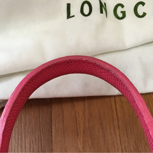 LONGCHAMP(ロンシャン)のLONGCHAMP ロンシャン  ピンク バッグ レディースのバッグ(ハンドバッグ)の商品写真