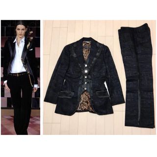 ドルチェ&ガッバーナ(DOLCE&GABBANA) スーツ(レディース)(ブラック