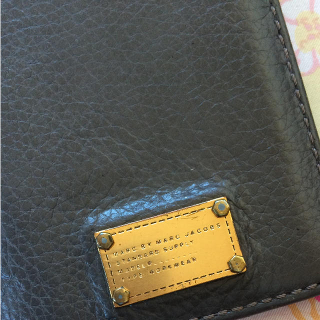 MARC BY MARC JACOBS(マークバイマークジェイコブス)のMarc By Marc Jacobs パスケース レディースのファッション小物(名刺入れ/定期入れ)の商品写真