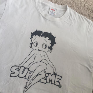 シュプリーム(Supreme)の【supreme】ベティちゃん ホワイトT (Tシャツ(半袖/袖なし))