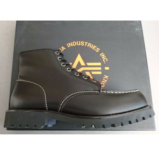 ALPHA INDUSTRIES(アルファインダストリーズ)の値下げ中　ALPHA INDUSTRIES INC 25.5 ブラック メンズの靴/シューズ(ブーツ)の商品写真