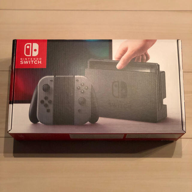 Nintendo Switch(ニンテンドースイッチ)の★新品switch 黒色 本体 任天堂★マリオオデッセイ同封ゼルダ エンタメ/ホビーのゲームソフト/ゲーム機本体(家庭用ゲーム機本体)の商品写真