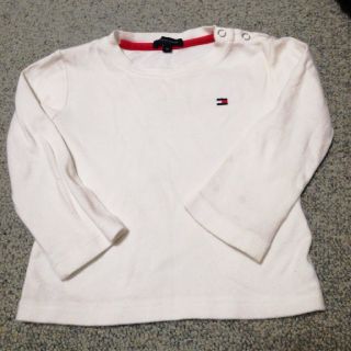 トミーヒルフィガー(TOMMY HILFIGER)のトミーヒルフィガーロゴトップス90サイズ(Tシャツ/カットソー)