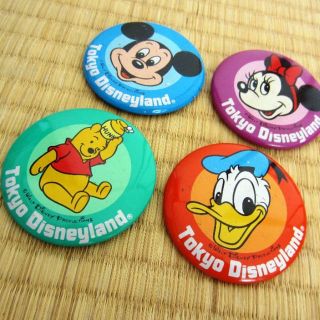 ＴＤＬ　東京ディズニーランド　1983年　ビンテージ　缶バッチ(バッジ/ピンバッジ)