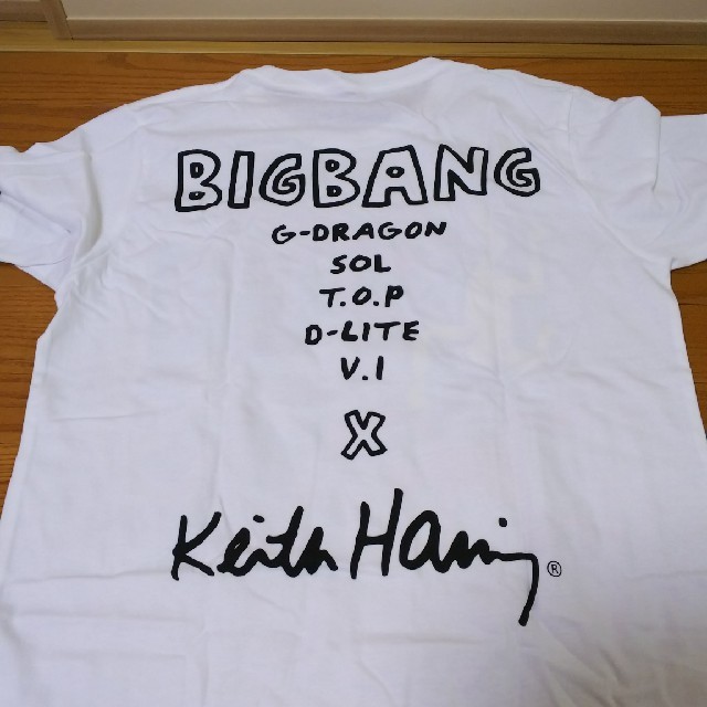 BIGBANG(ビッグバン)のBIGBANG JAPAN TOUR 2013 ライブTシャツ エンタメ/ホビーのCD(K-POP/アジア)の商品写真