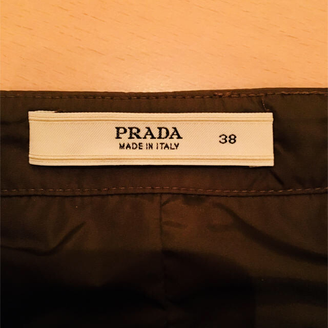 PRADA(プラダ)の若葉様専用 美品 PRADA プラダ ひざ丈 フレアスカート レディースのスカート(ひざ丈スカート)の商品写真