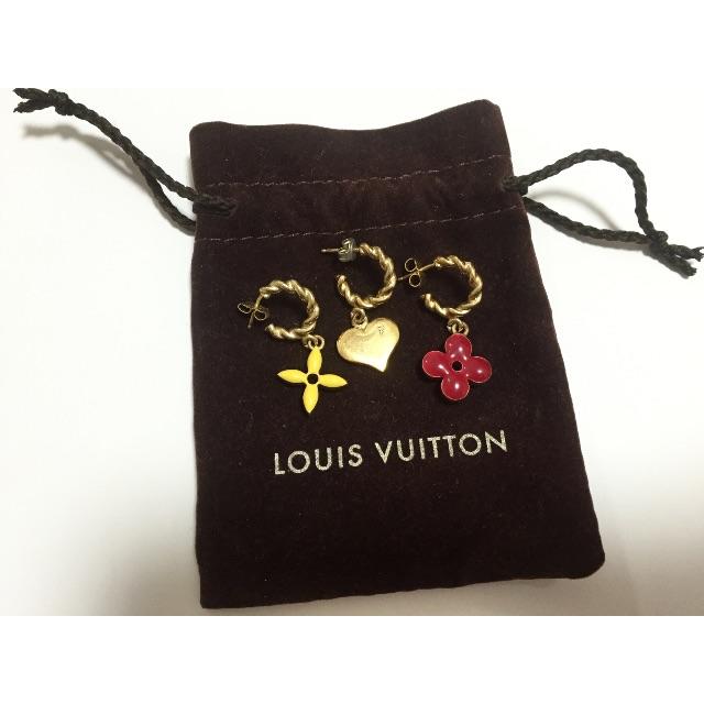 LOUIS VUITTON(ルイヴィトン)の12/10まで値下げ！！ルイヴィトンスウィートモノグラムピアス3点セット レディースのアクセサリー(ピアス)の商品写真